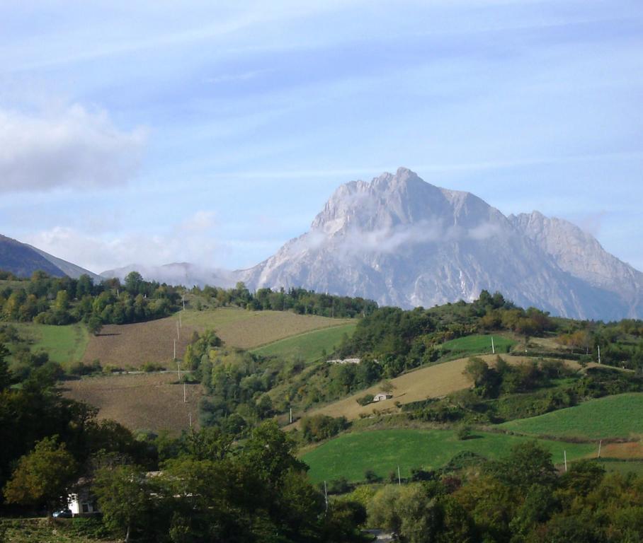 Agriturismo Lu Formaggio Hotel Castelli Buitenkant foto